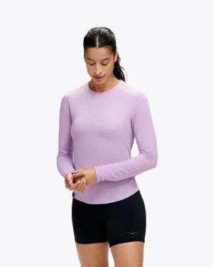 HOKA® Tops & T-Shirts^Essential Ls Tee